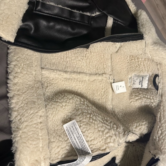 COPY - NWT Abercrombie Leather Jacket - Picture 5 of 5